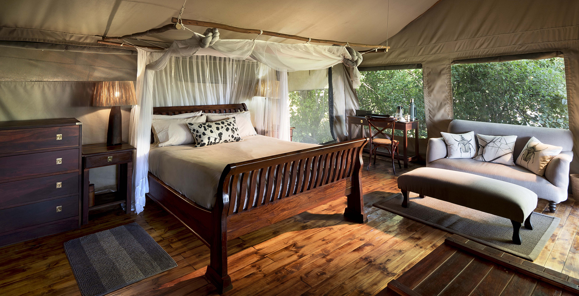 Botswana-Linyanti-Ebony-Bedroom