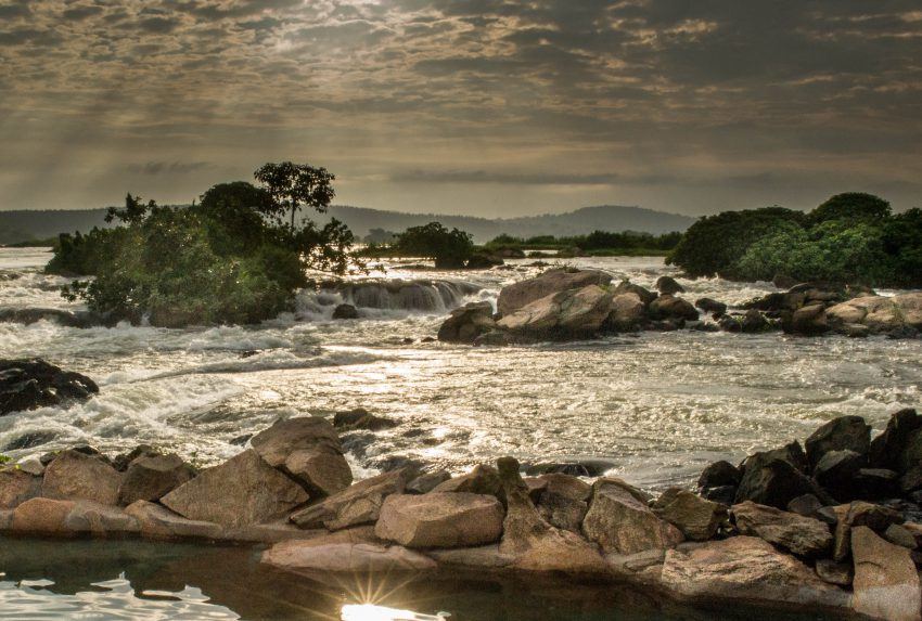 Uganda-Landscape-Waterfall