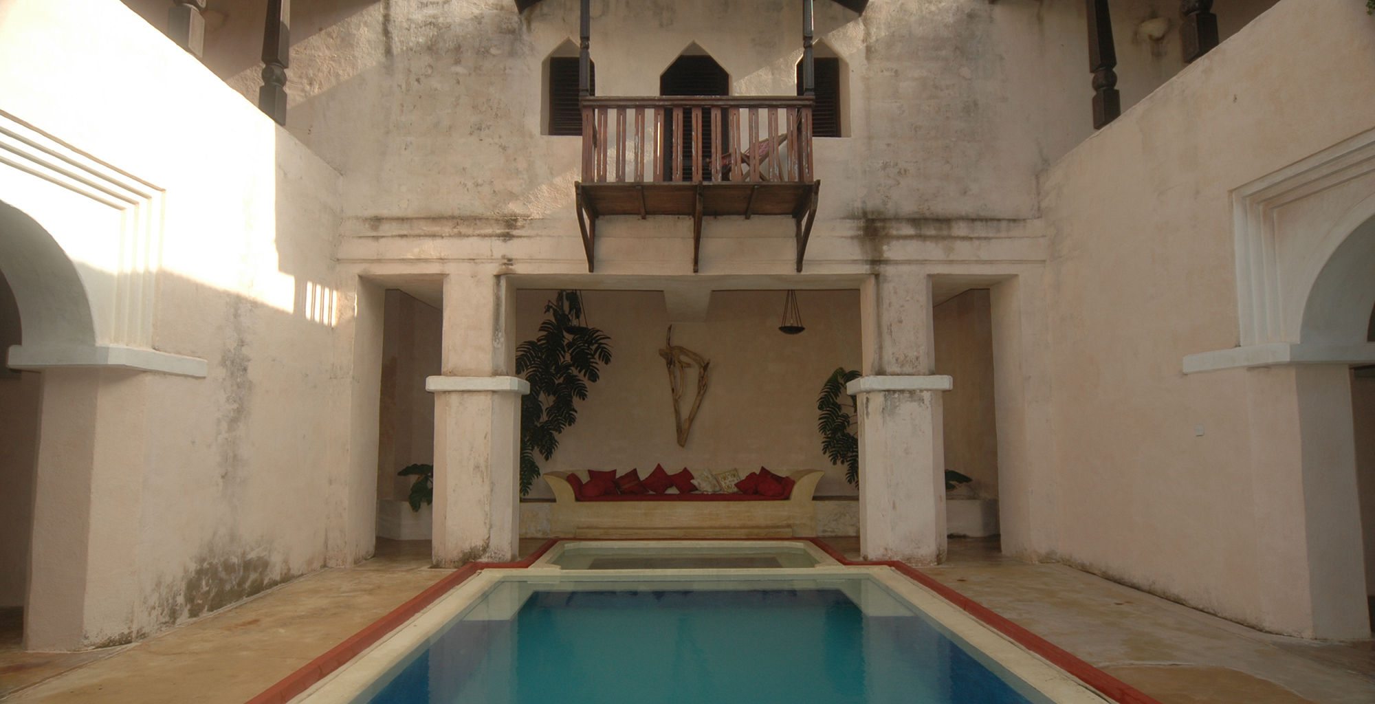 Kenya-The-Fort-Swimming-Pool