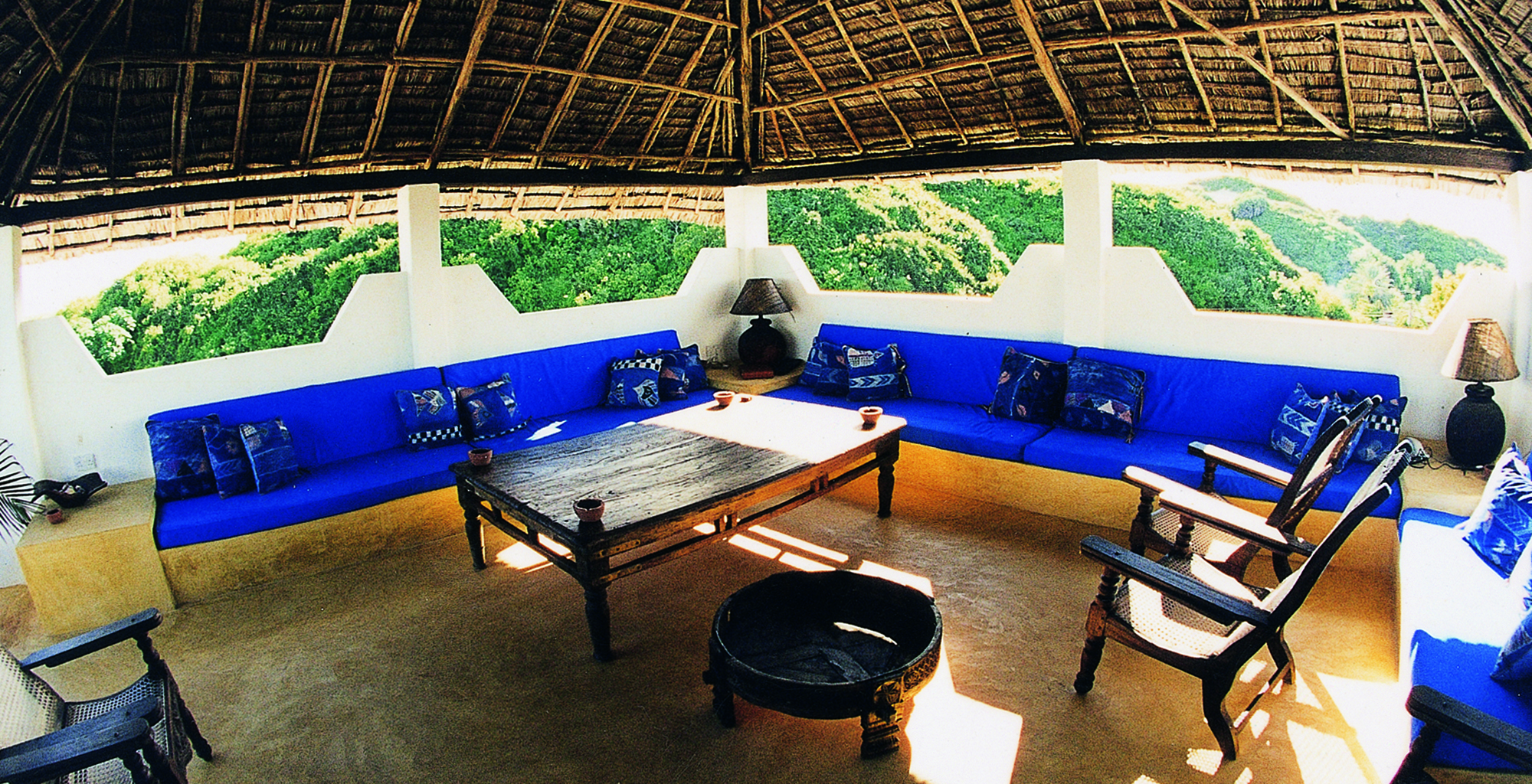 Kenya-Shela-And-Palm-House-Roof