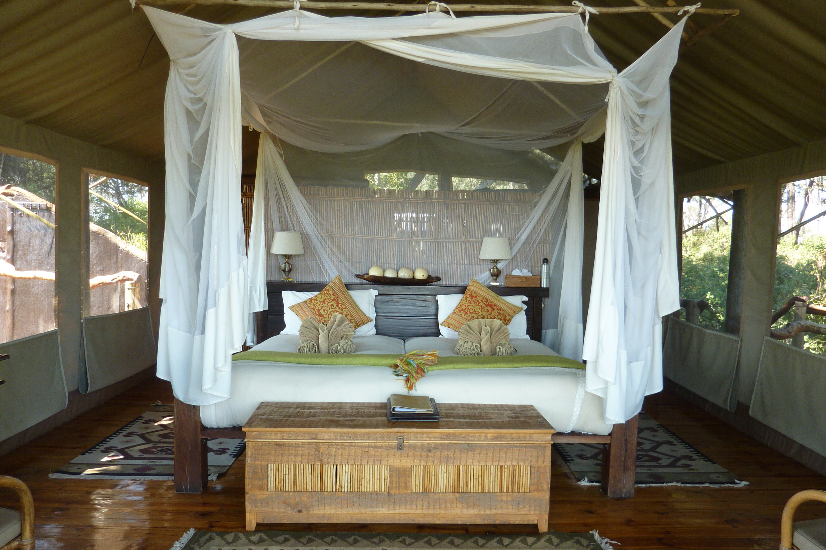 Botswana Tubu Tree Camp Little Tubu Bed