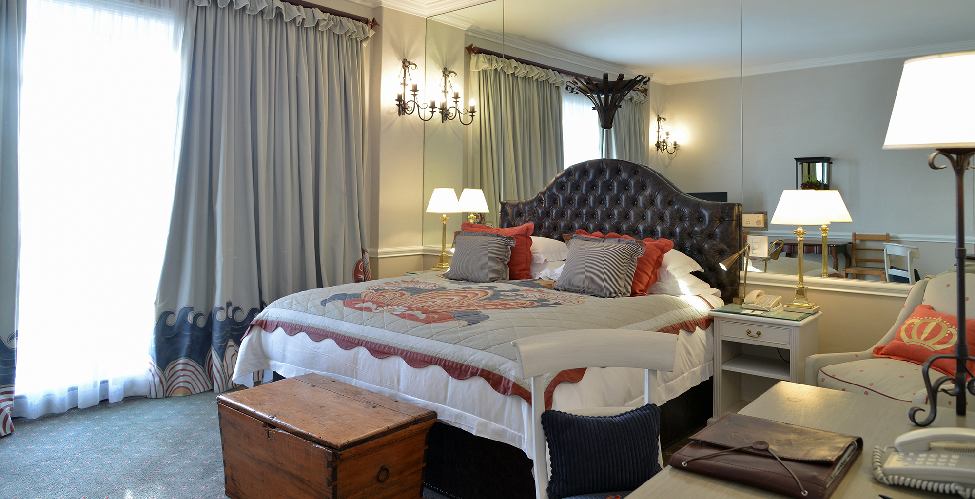 South-Africa-Cape-Grace-Hotel-Bedroom