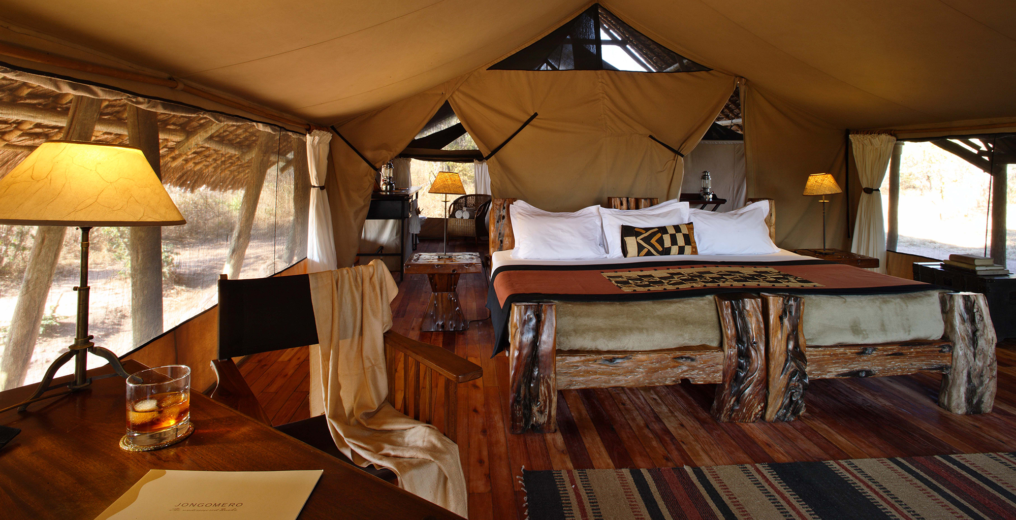 Tanzania-Jongomero-Camp-Bedroom