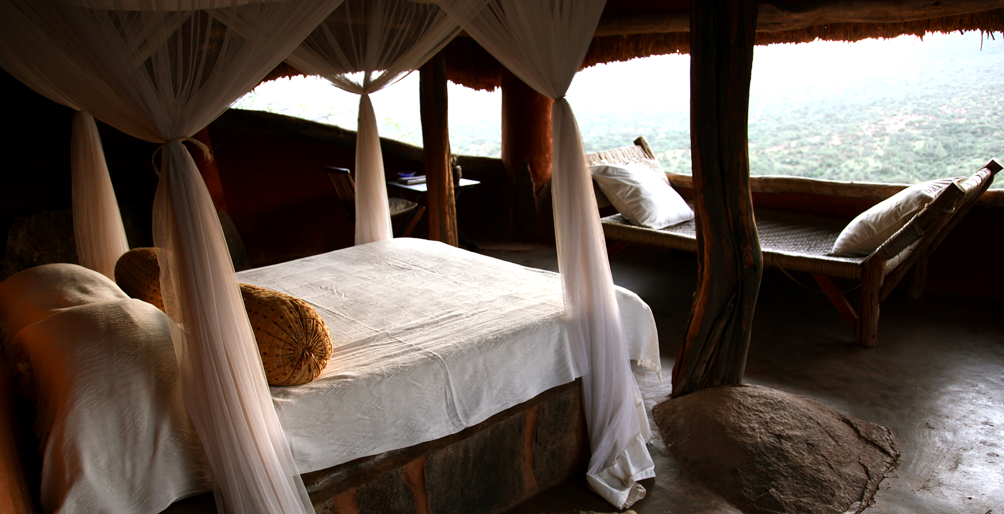 Kenya-Tassia-Lodge-Bedroom
