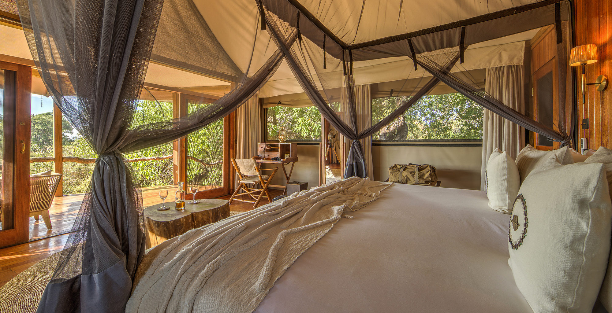 Botswana-Okavango-Delta-Kanana-Camp-Bedroom