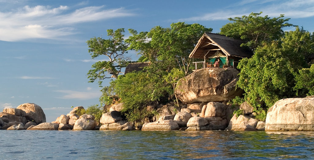 Lake-Malawi-Mumbo-Island-Lodge-Exterior