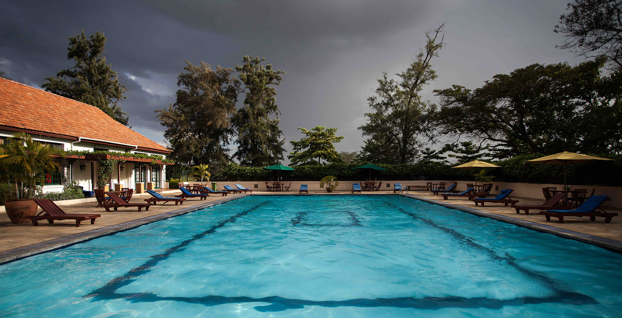 Tanzania-Legendary-Lodge-Swimming-Pool