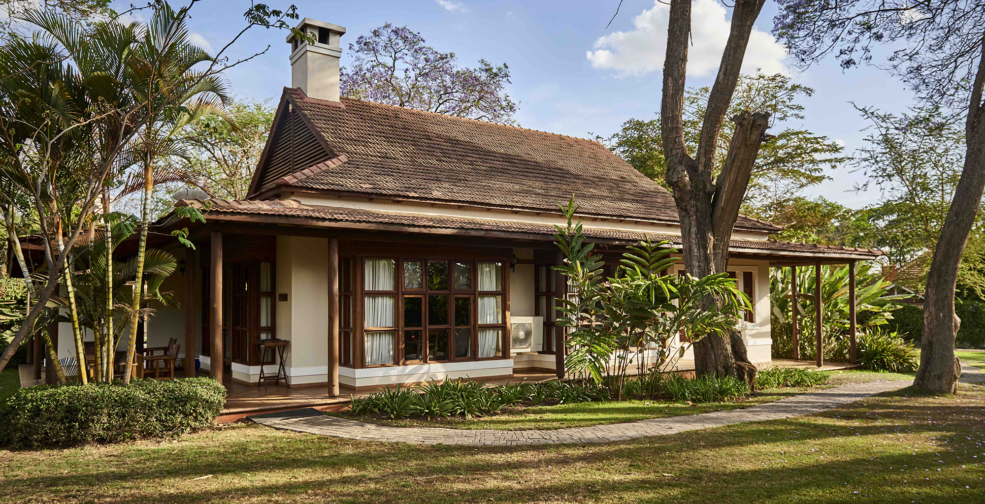 Tanzania-Legendary-Lodge-Exterior