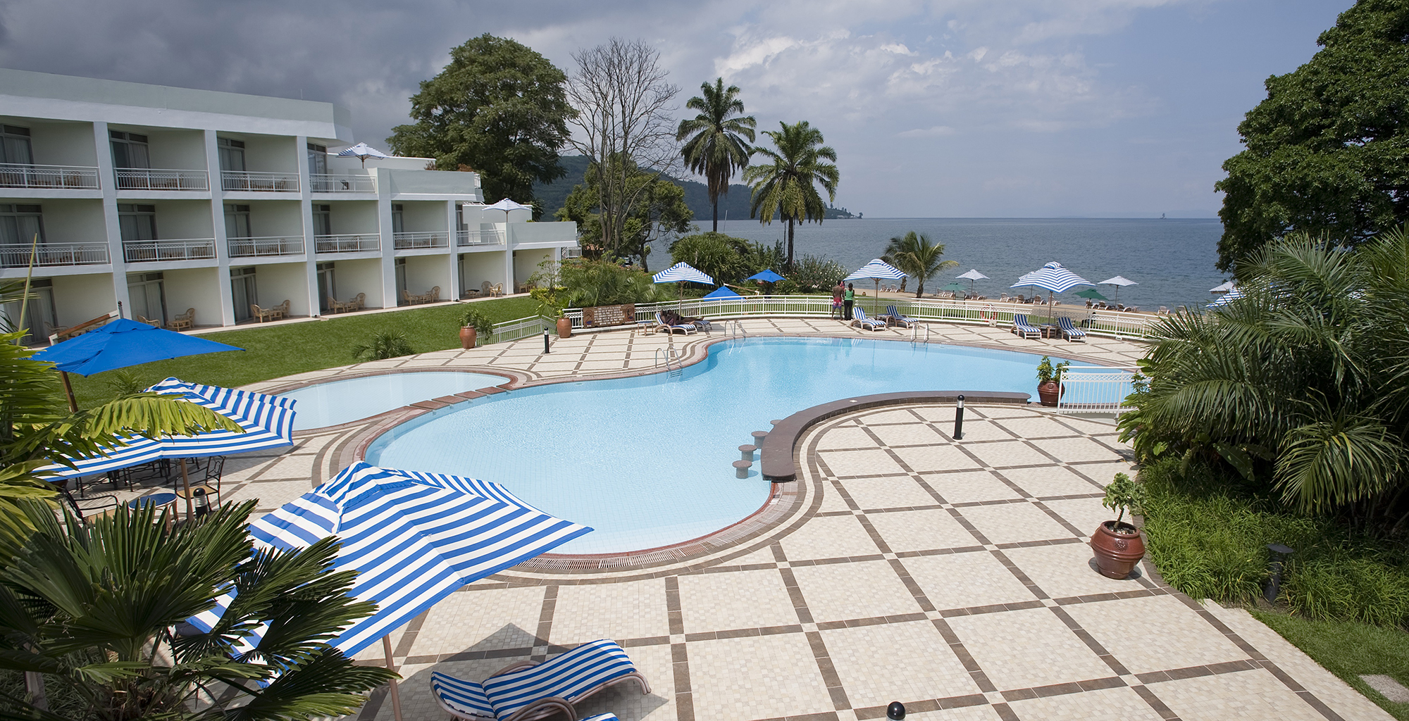 Rwanda-Lake-Kivu-Serena-Pool