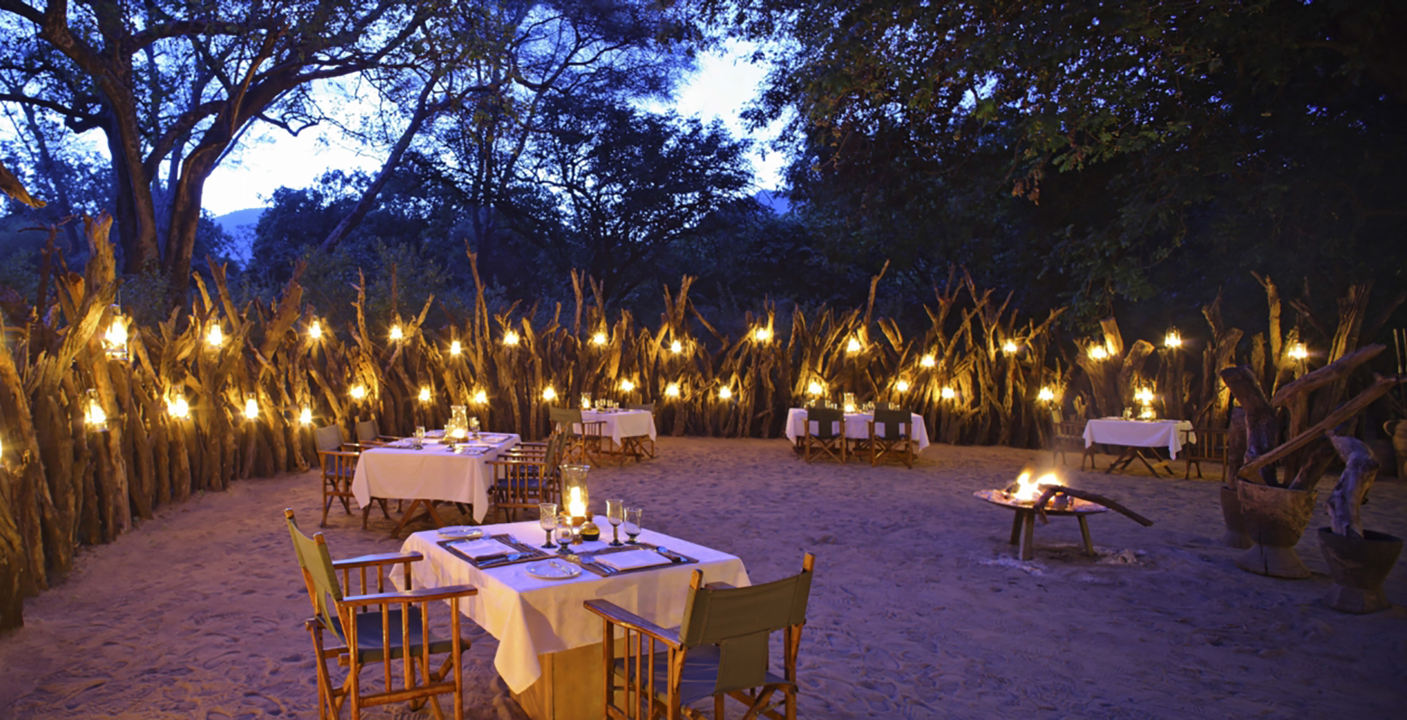 Tanzania-Manyara-Tree-Lodge-Outdoor-Dining