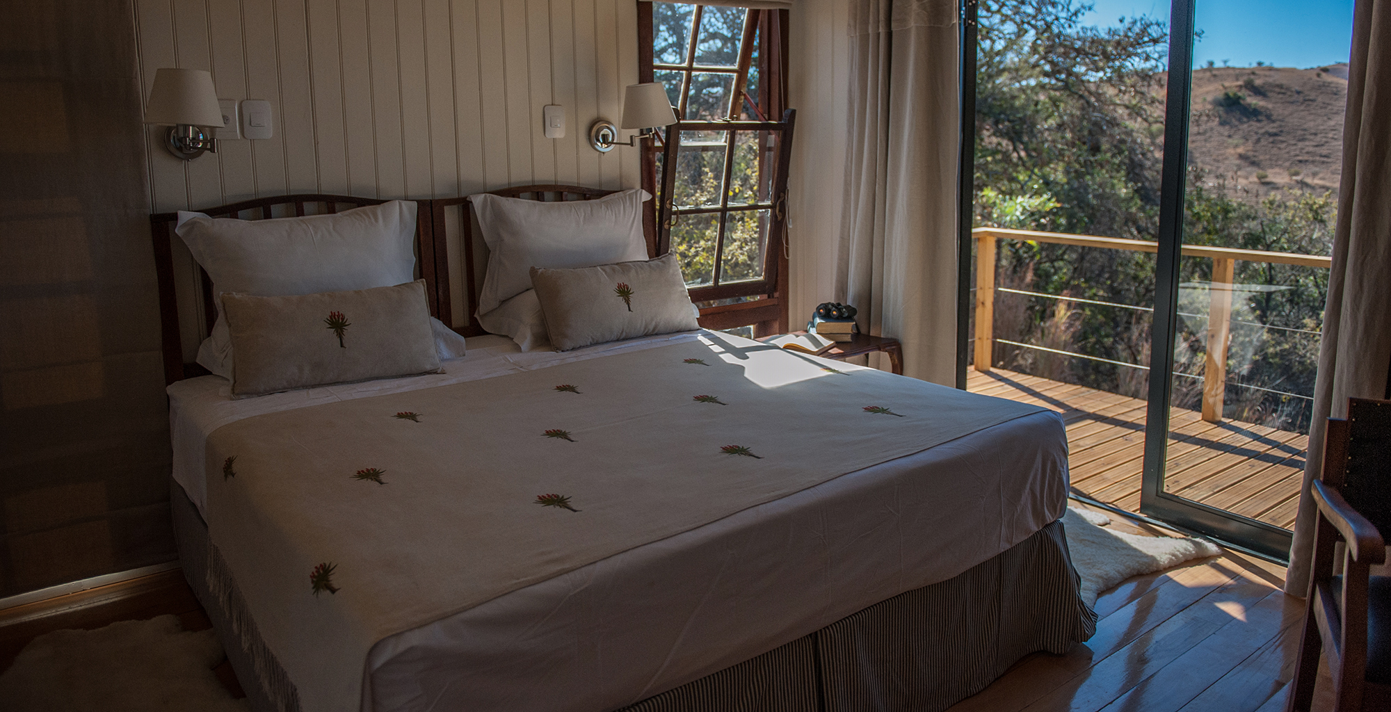 South-Africa-Three-Trees-Spioenkop-Bedroom