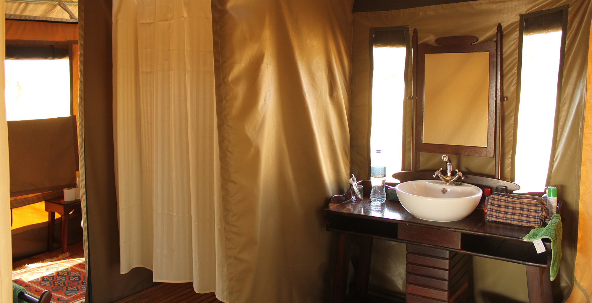 Tanzania-Manyara-Ranch-Tented-Bathroom