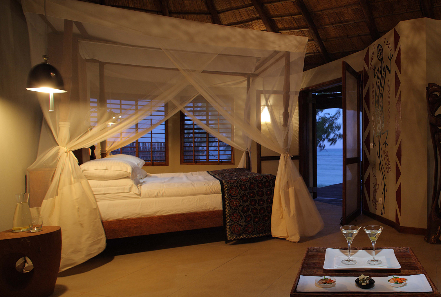 Coral-Lodge-Mozambique-Bed