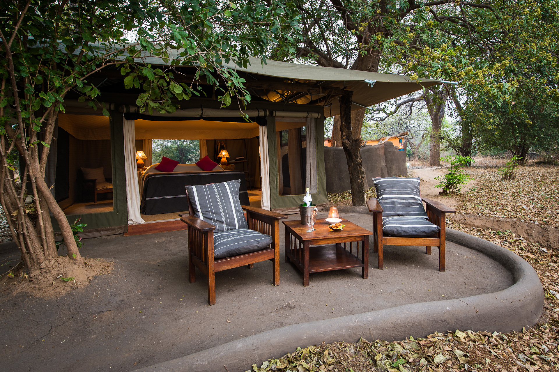 Tena-Tena-Safari-Camp-Zambia-Lounge