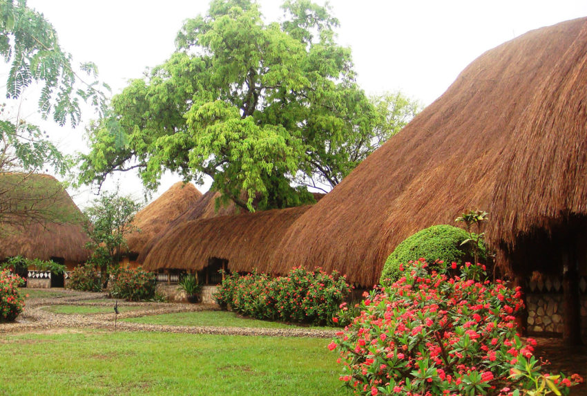 Uganda-Semliki-Lodge-Exterior