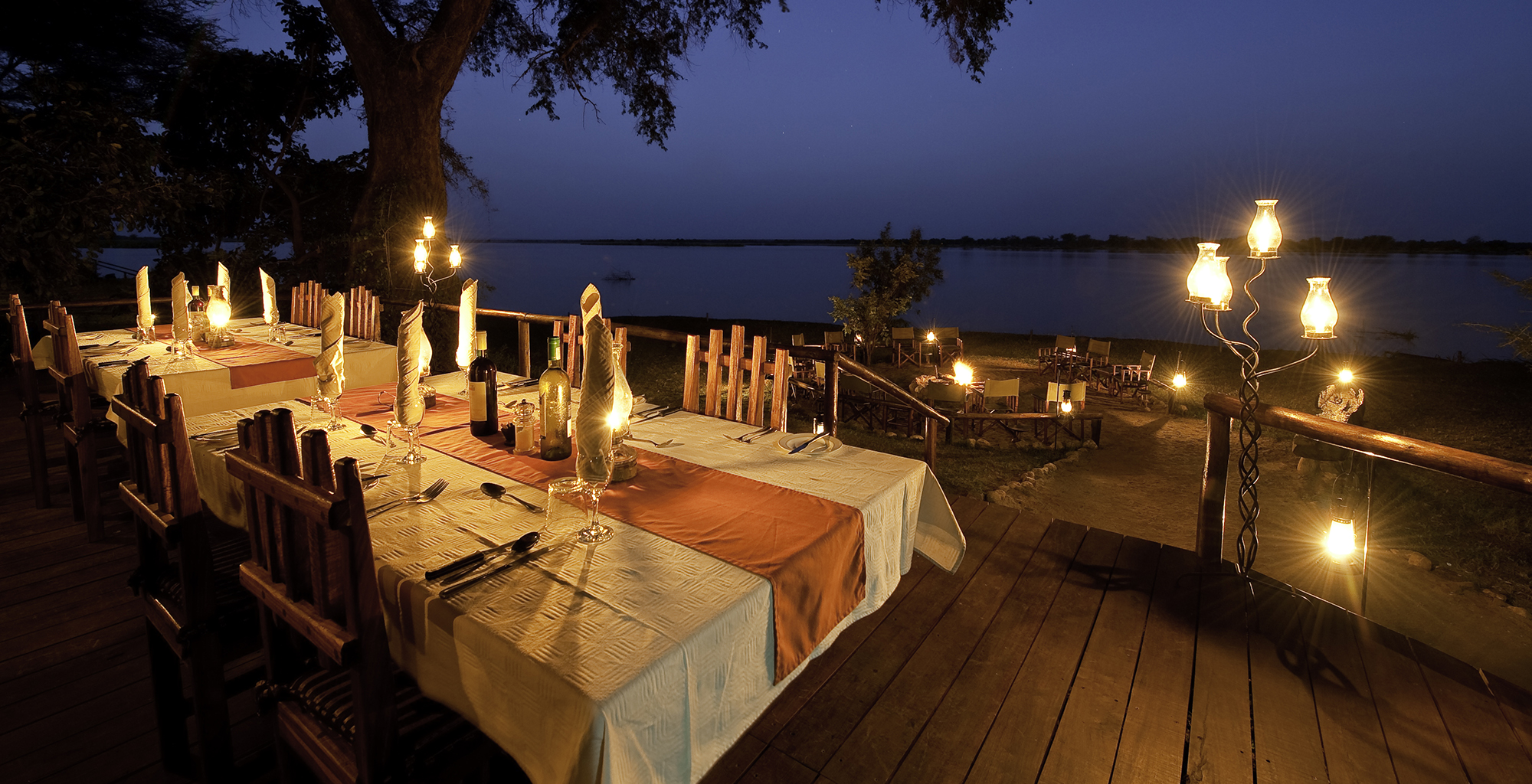 Zambia-Chiawa-Camp-Dining