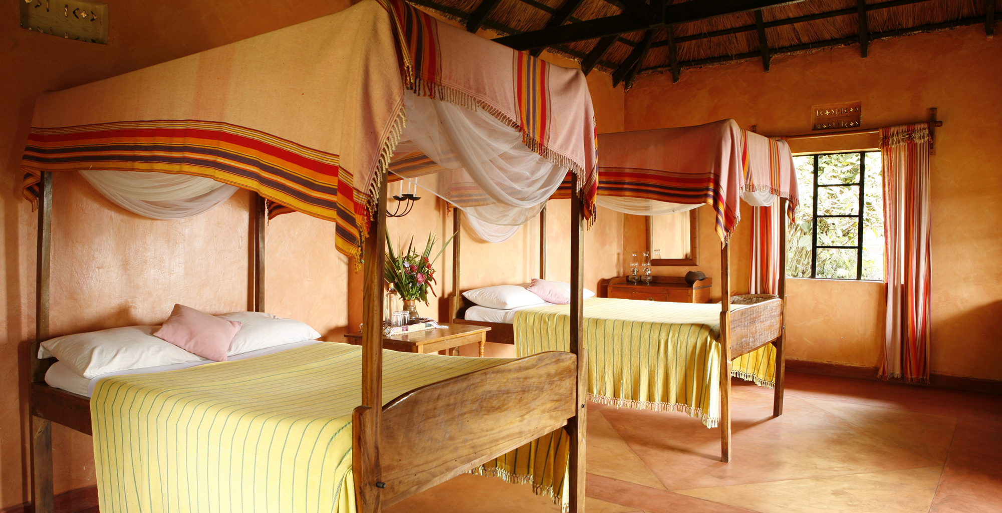 Uganda-Ndali-Lodge-Twin-Room