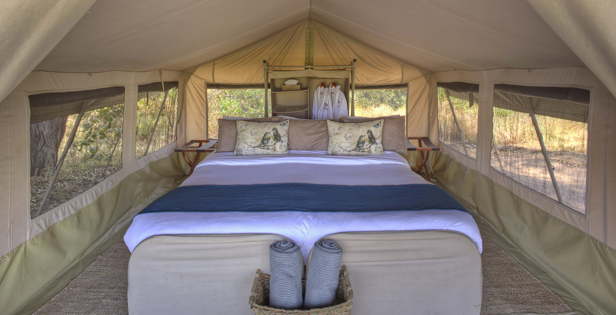 Tanzania-Kichaka-Expeditions-Frontier-Interior