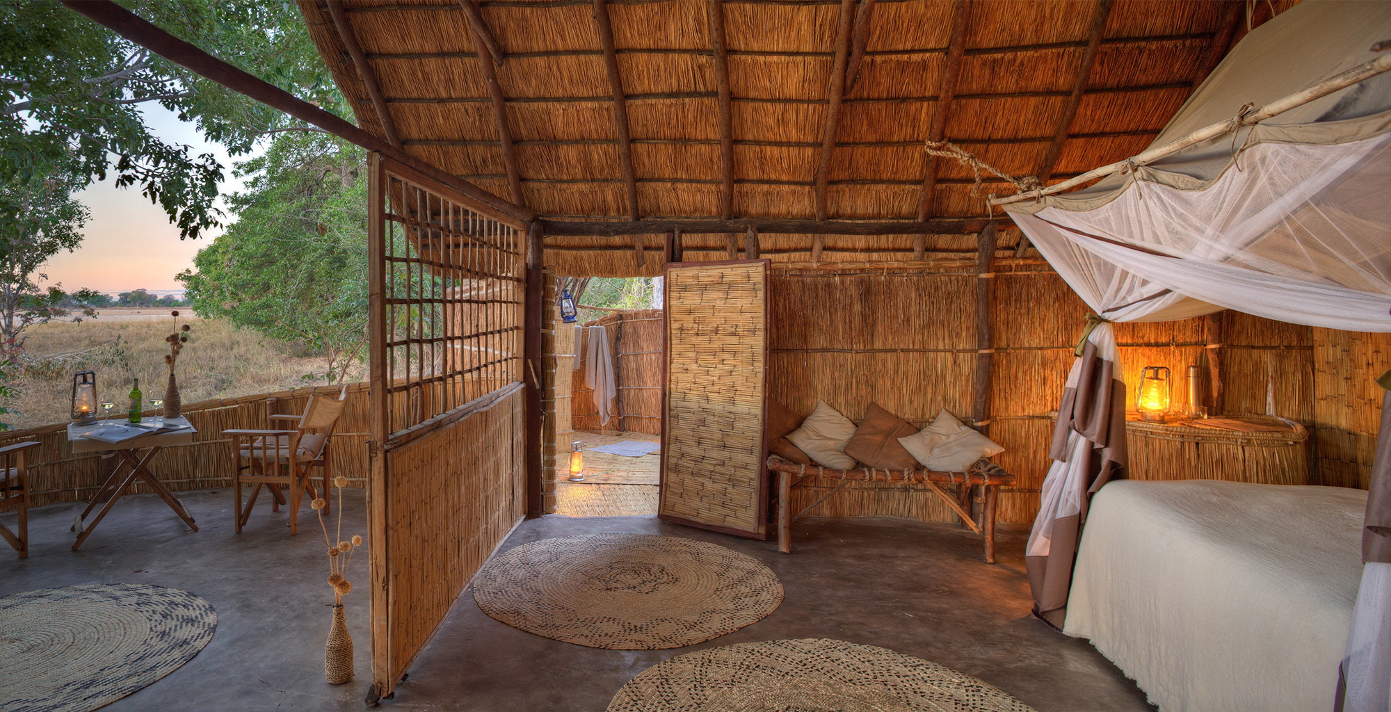 Zambia-Luwi-Camp-Bedroom-Deck