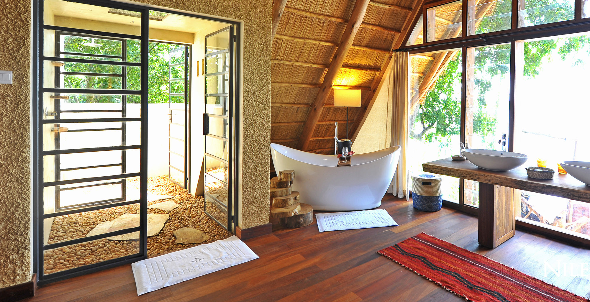 Uganda-Murchison-Falls-Nile-Safari-Lodge-Bathroom