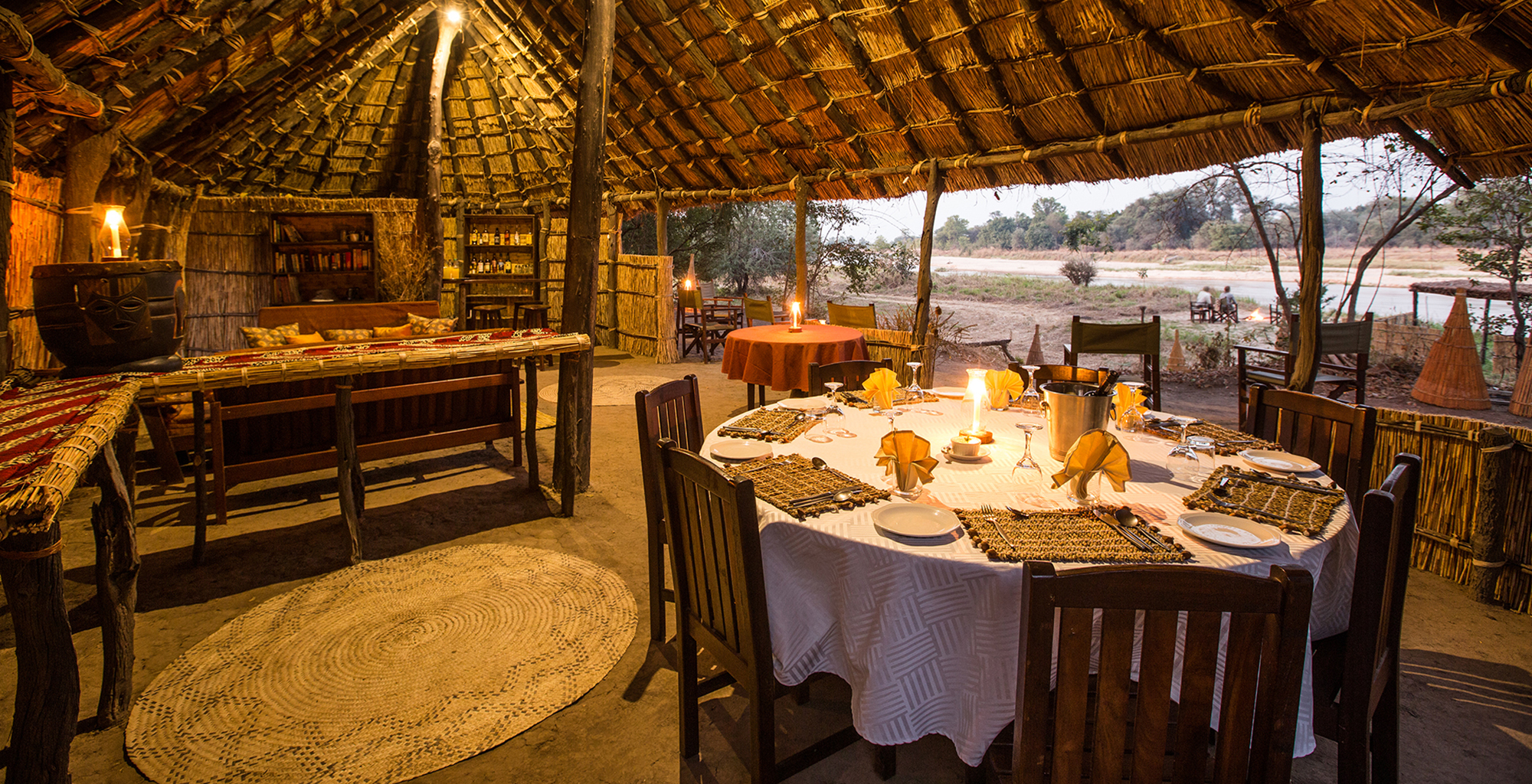 Zambia-Mwaleshi-Camp-Dining