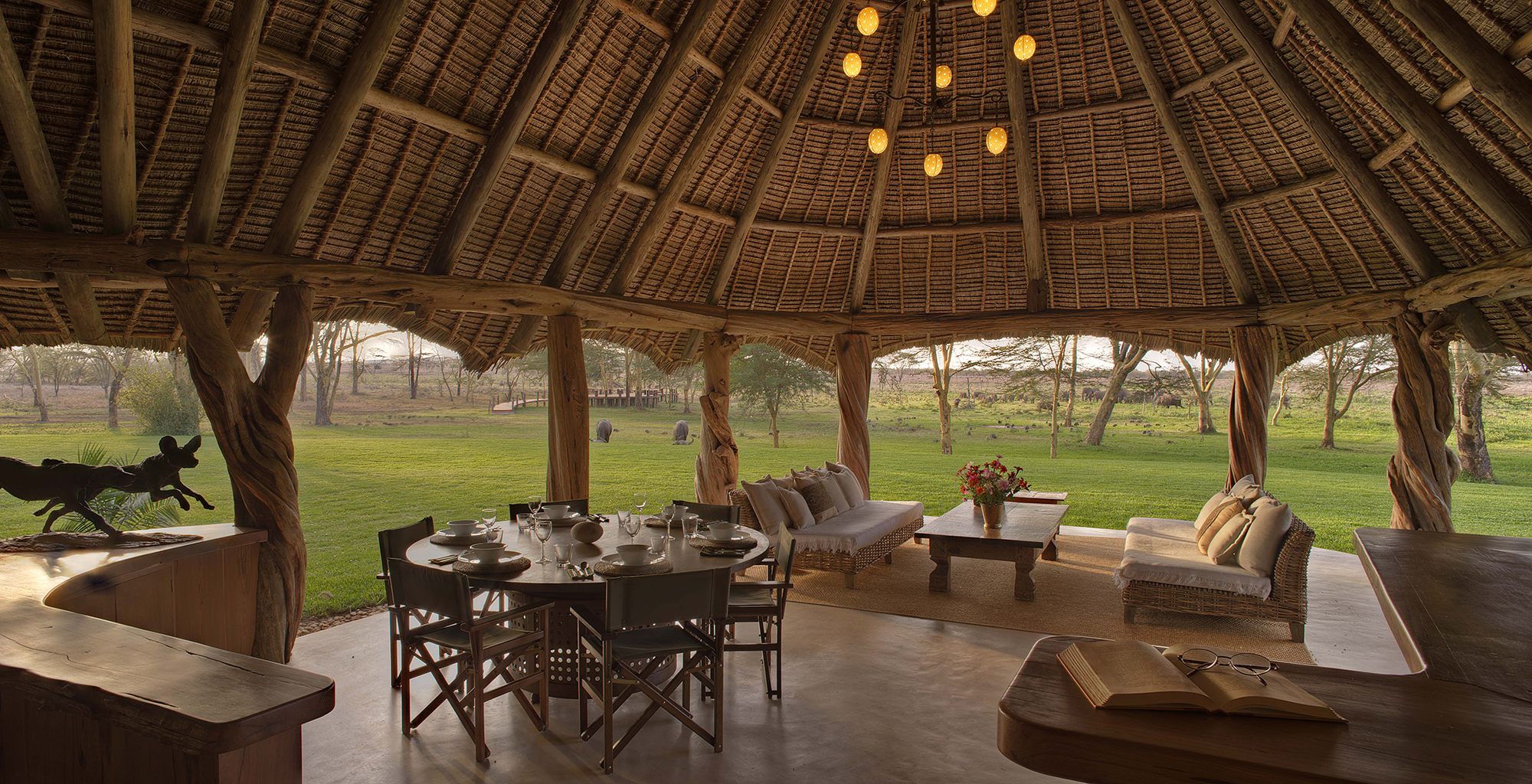 Kenya-Sirikoi-House-Lounge