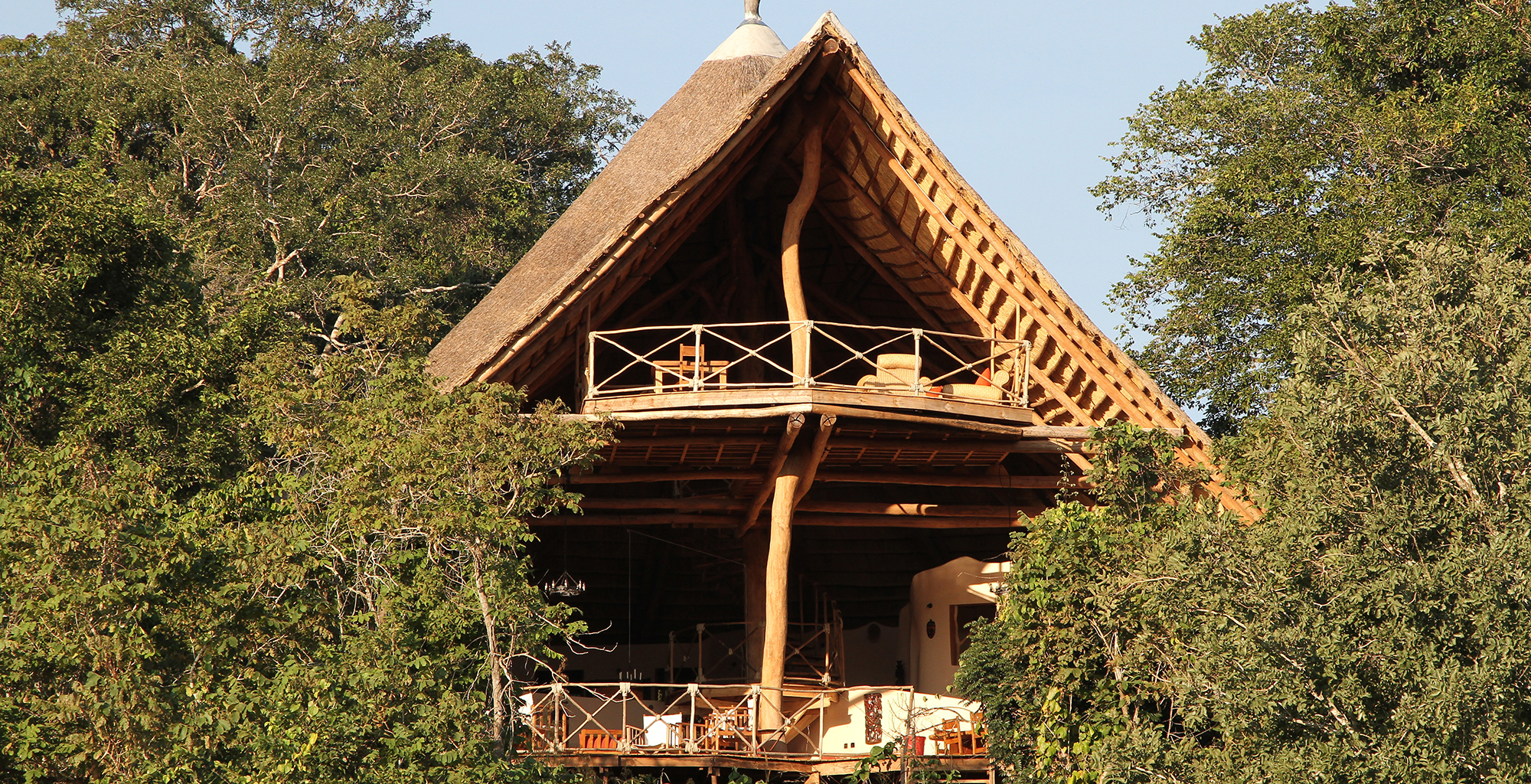 Lake-Malawi-Tongole-Wilderness-Exterior
