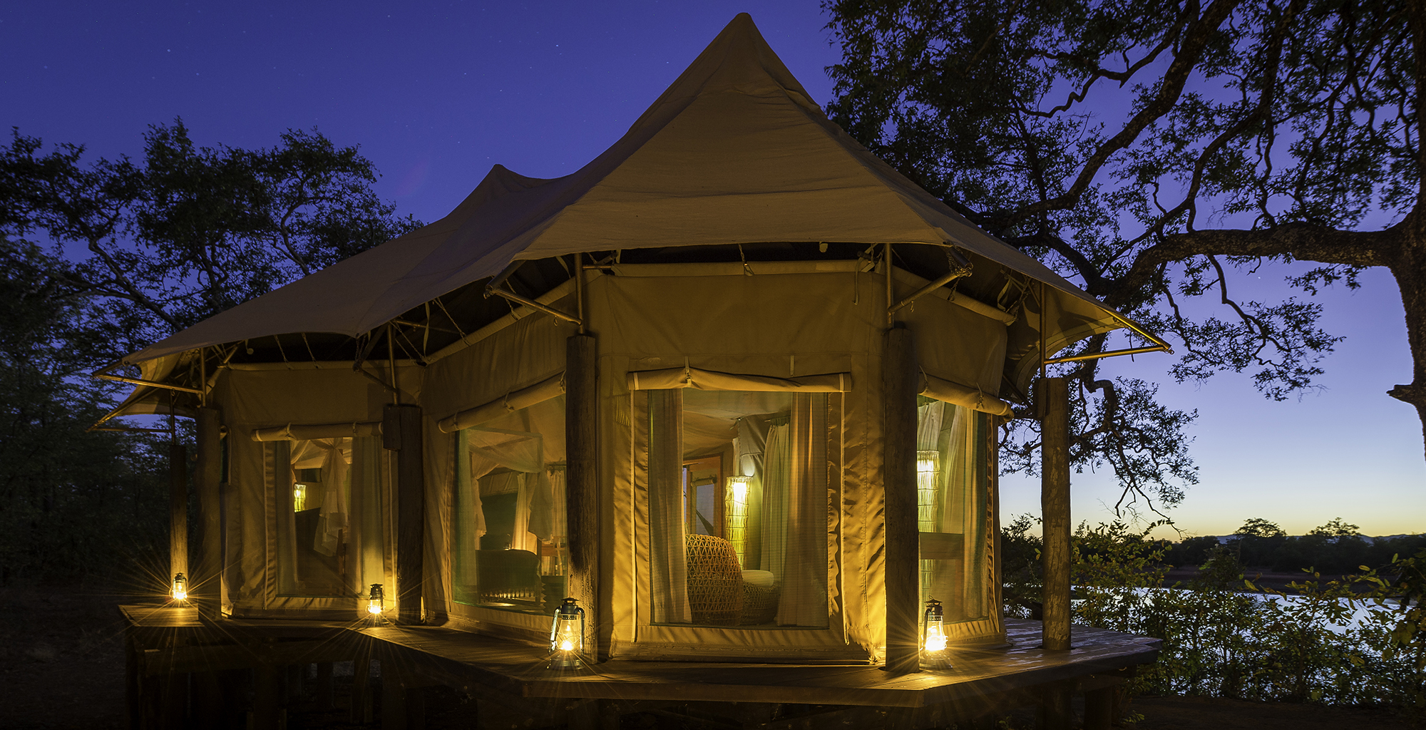 Zambia-Chindeni-Camp-Exterior