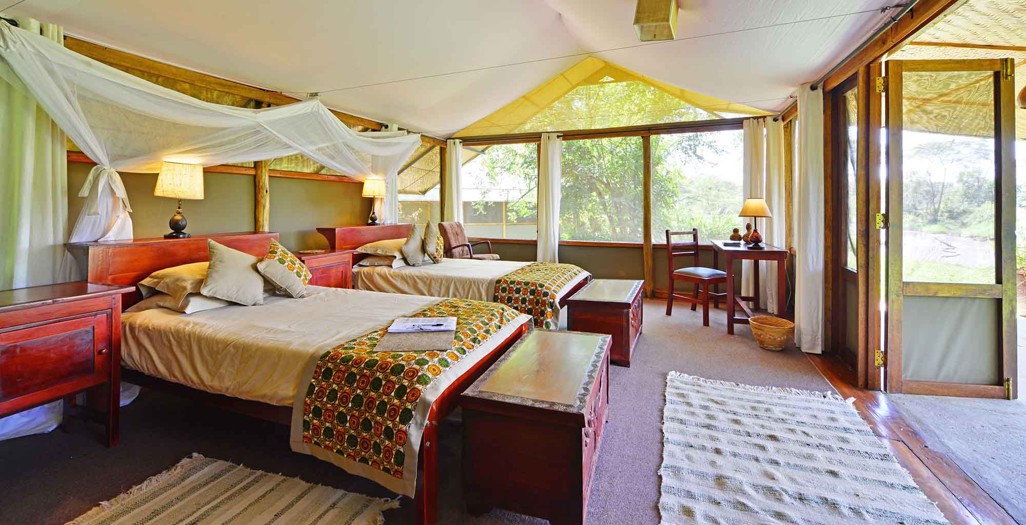 Uganda-Ishasha-Wilderness-Bedroom