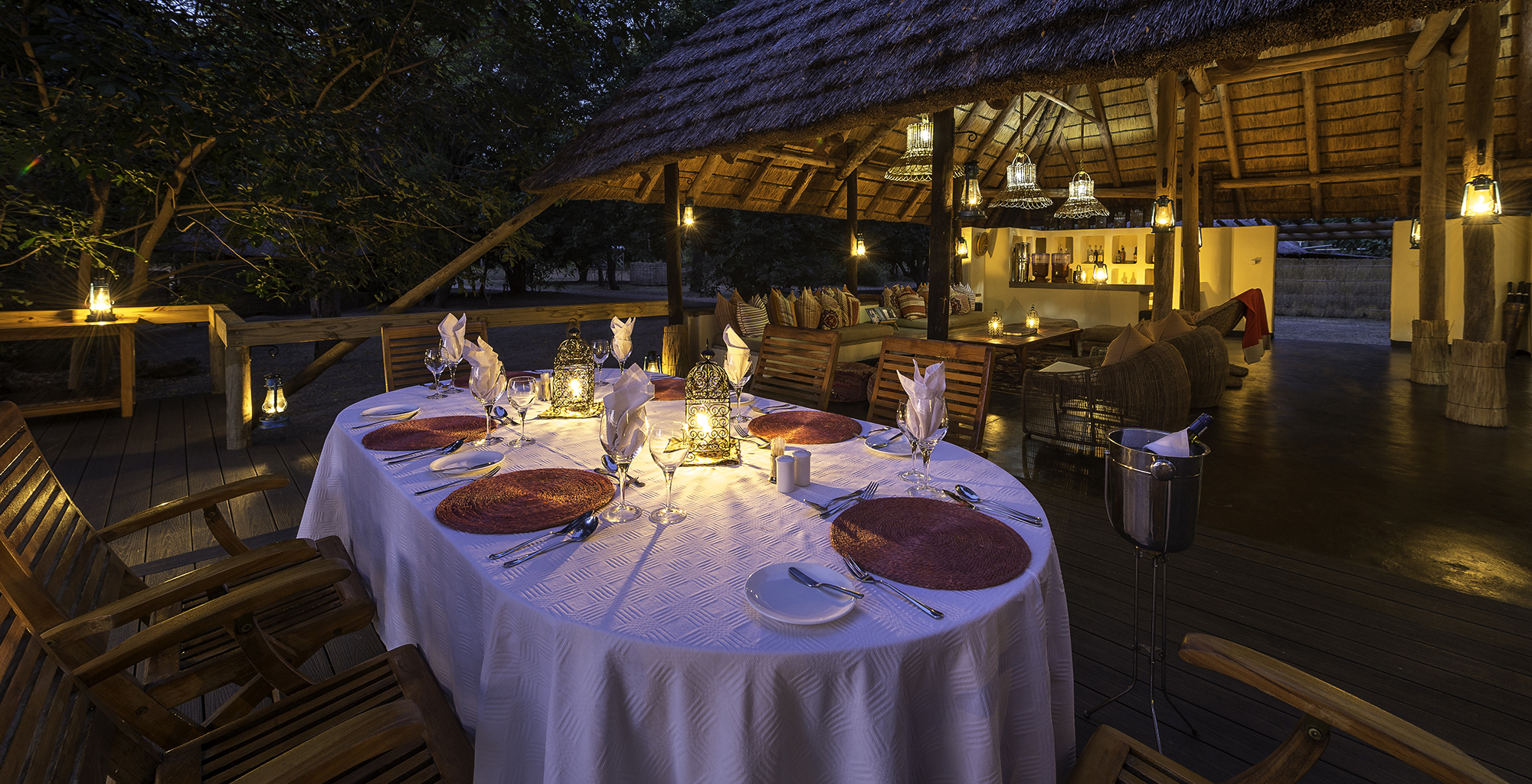 Zambia-Kapamba-Dining