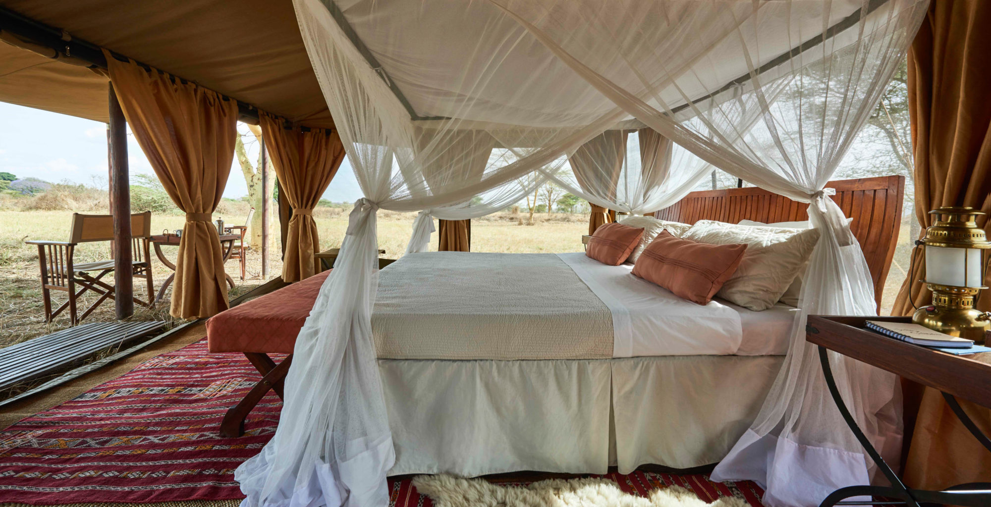 Tanzania-Legendary-Serengeti-Camp-Bedroom