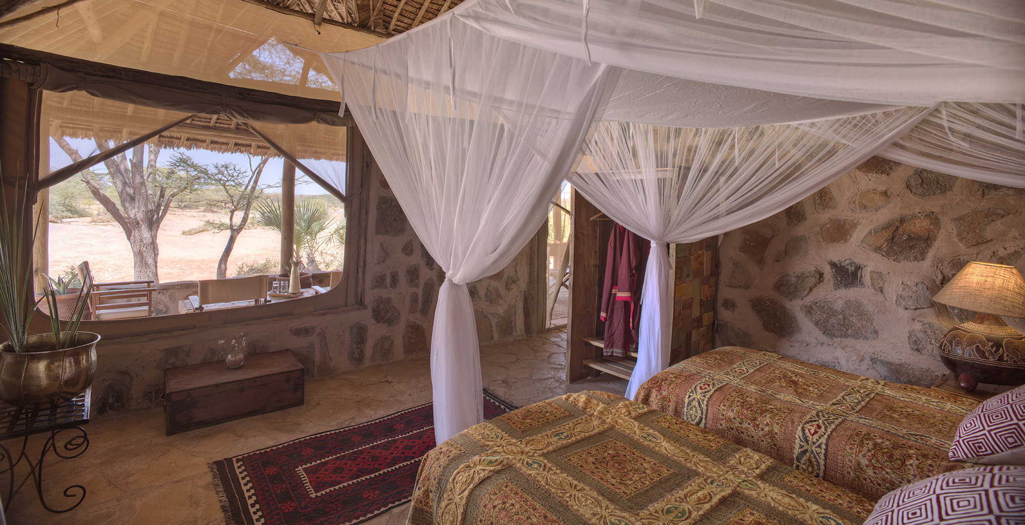 Kenya-Saruni-Rhino-Bedroom