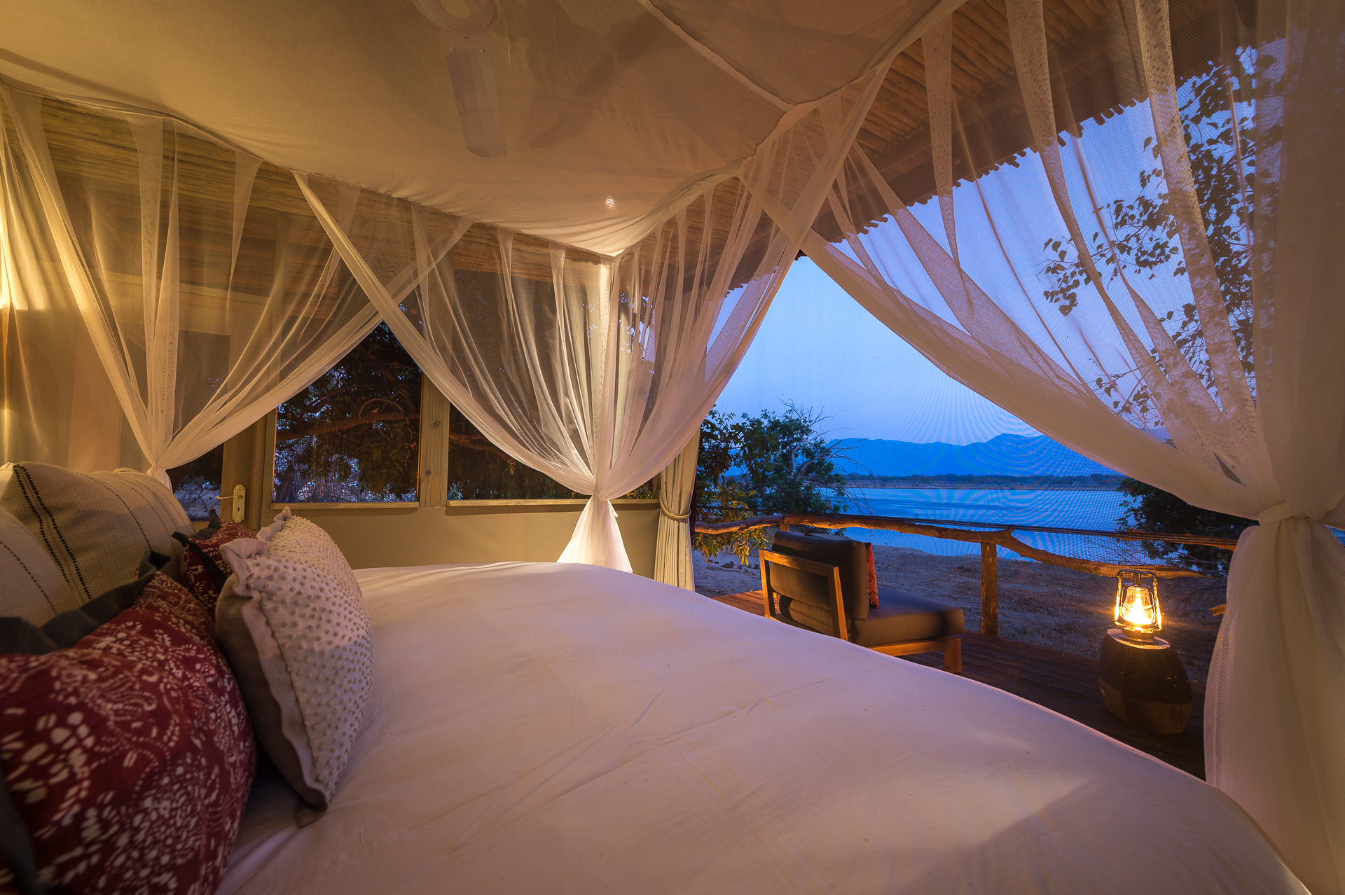 Little Ruckomechi Mana Pools Bedroom