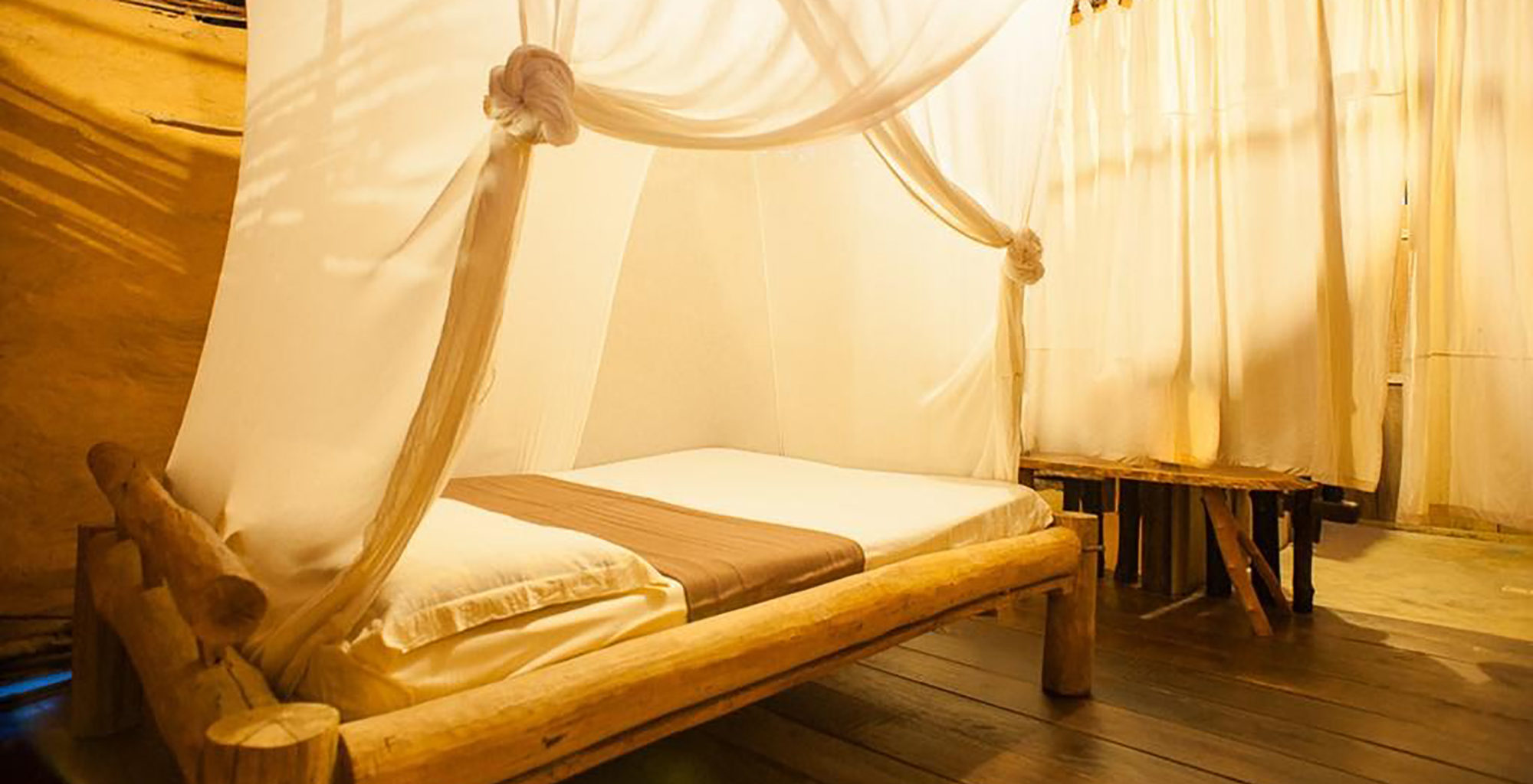 Madgascar-Iharana-Bush-Camp-Bedroom
