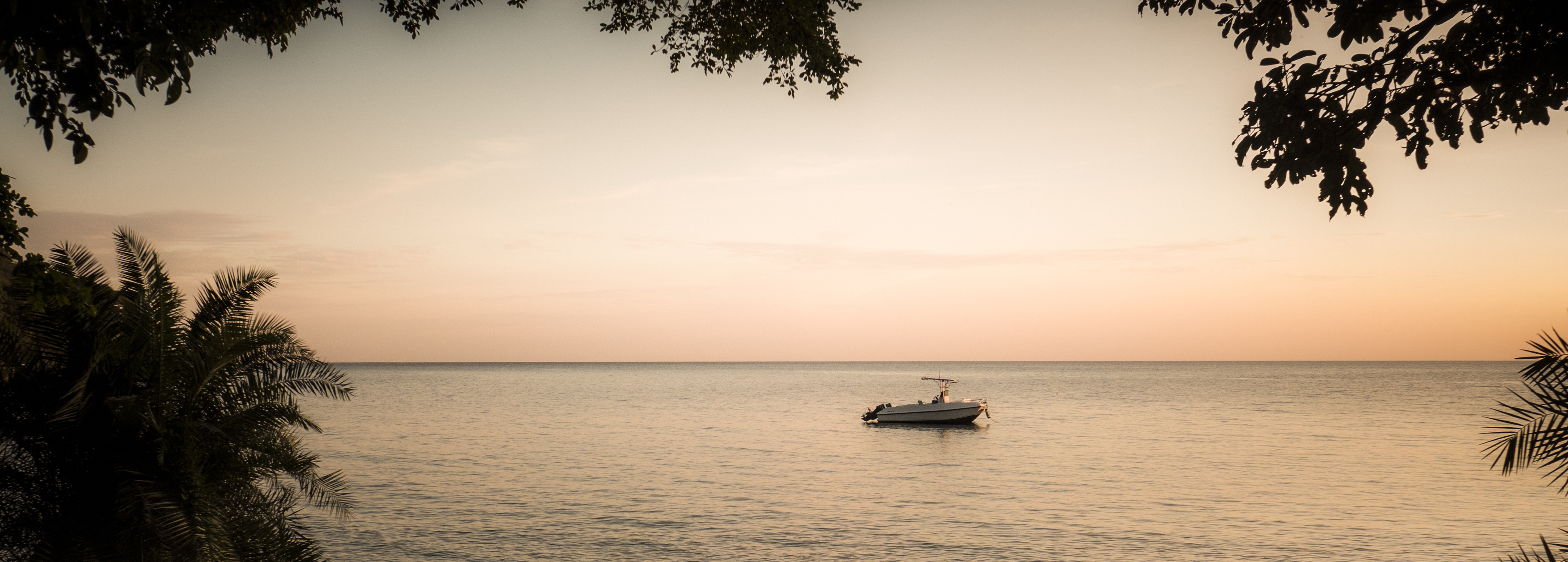 Rubondo-Island-Camp-Sunrise-over-Rubondo-Beach-Eric-Frank-MR