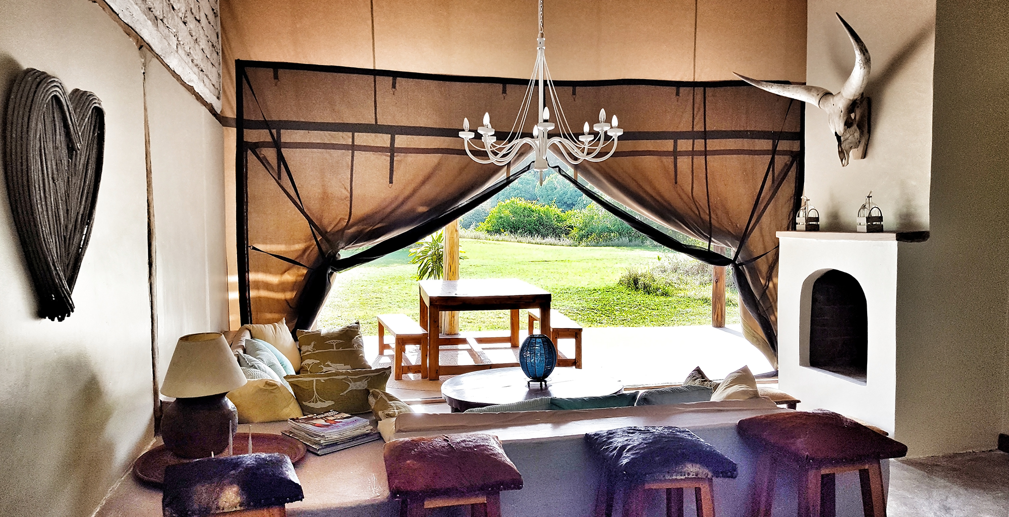 Kenya-Houses-In-The-Wild-Lounge