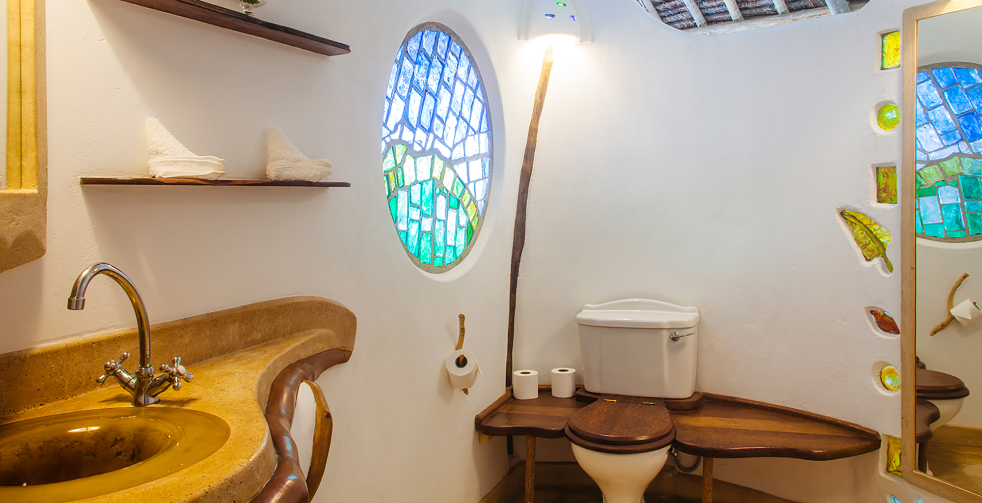 Kenya-Watamu-Treehouse-Bathroom