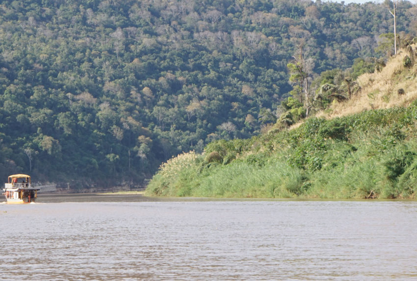 Tsiribinja-River-Journey-Madagascar