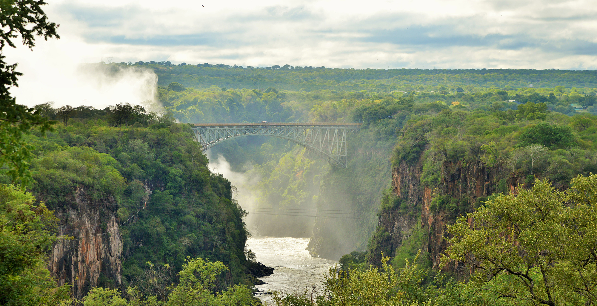 Zimbabwe-Victoria-Falls-Hotel-Landscape