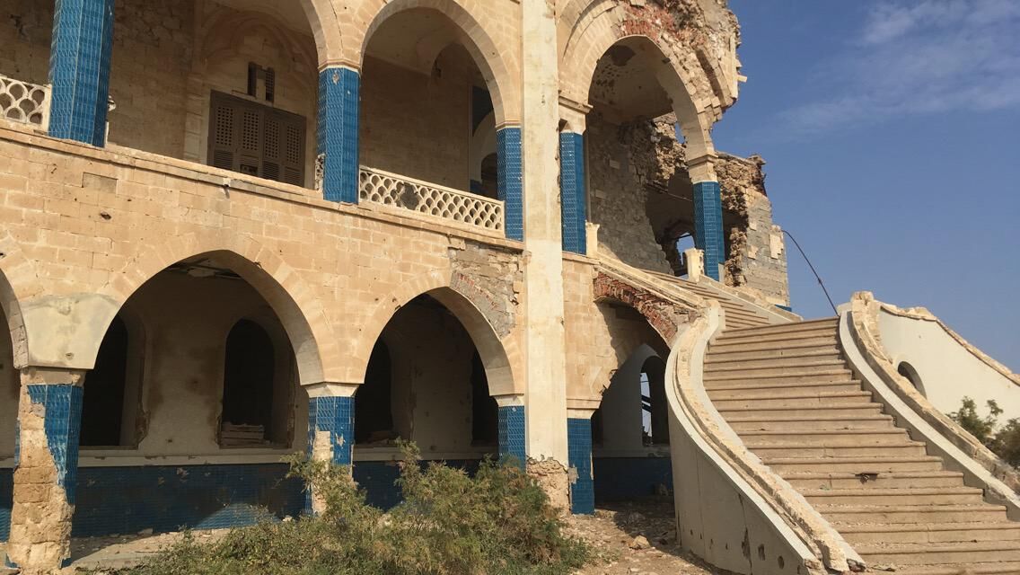 Eritrea-Dahlak-Hotel-Ruins