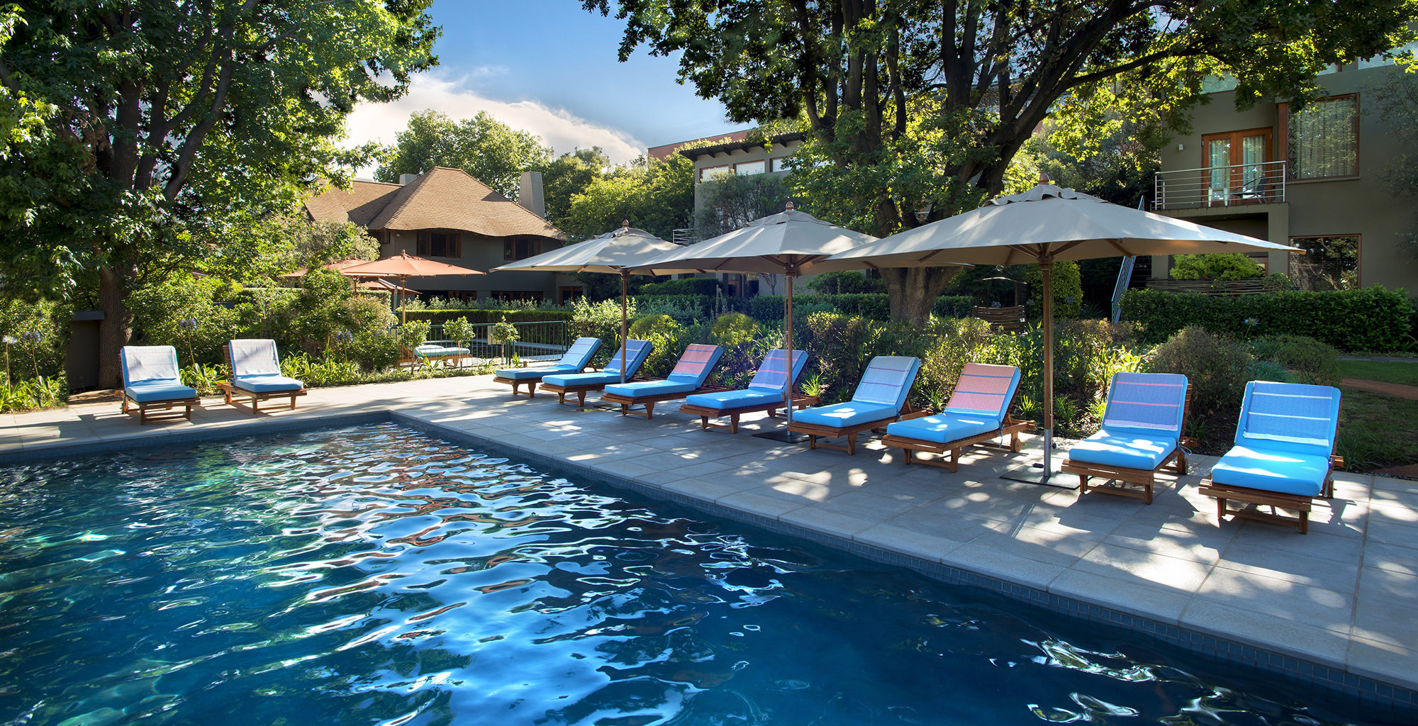 South-Africa-Peech-Hotel-Swimming-Pool